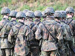 Bundeswehr plant verpflichtende Musterung ab Juli 2027