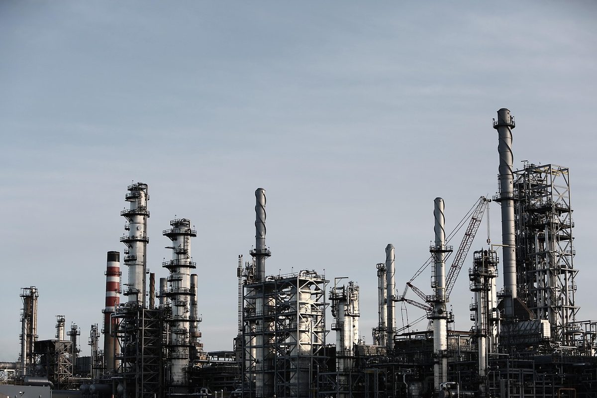 Bericht: BASF prüft Übernahme von Evonik