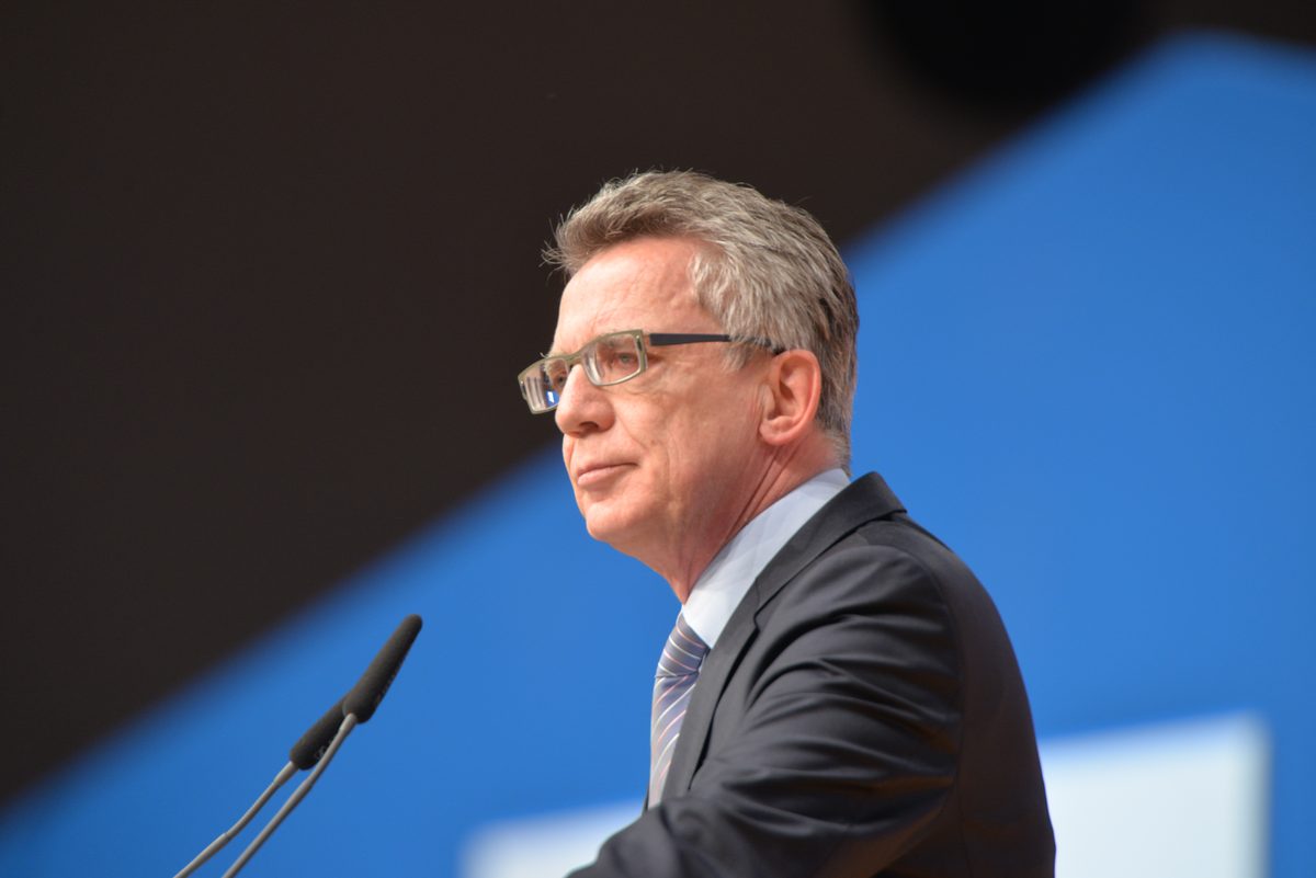 Dobrindt will Frontex zu Rückführungsagentur ausbauen