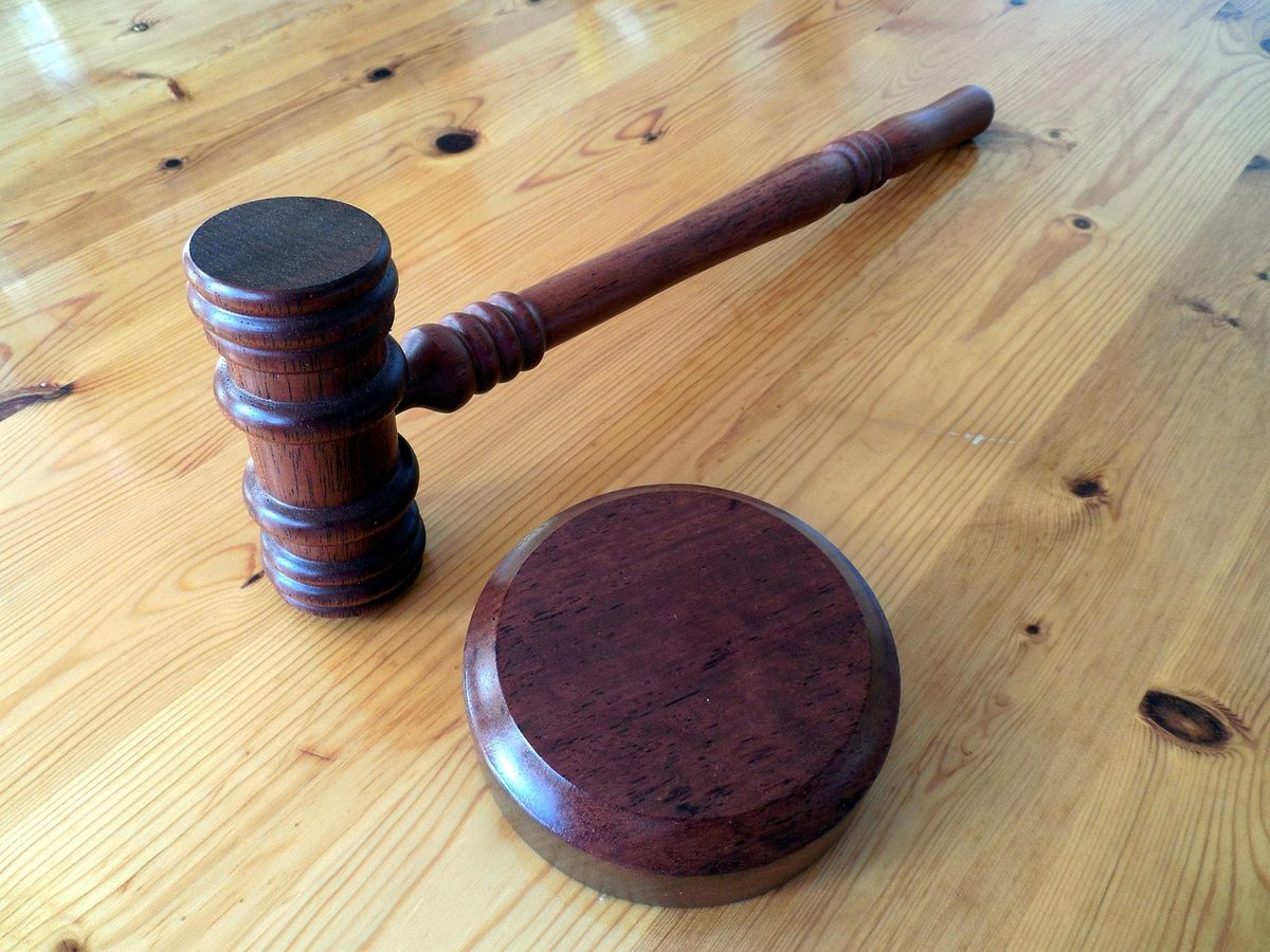 Gericht stoppt vorerst geplanten Oranier-Marsch in Portadown