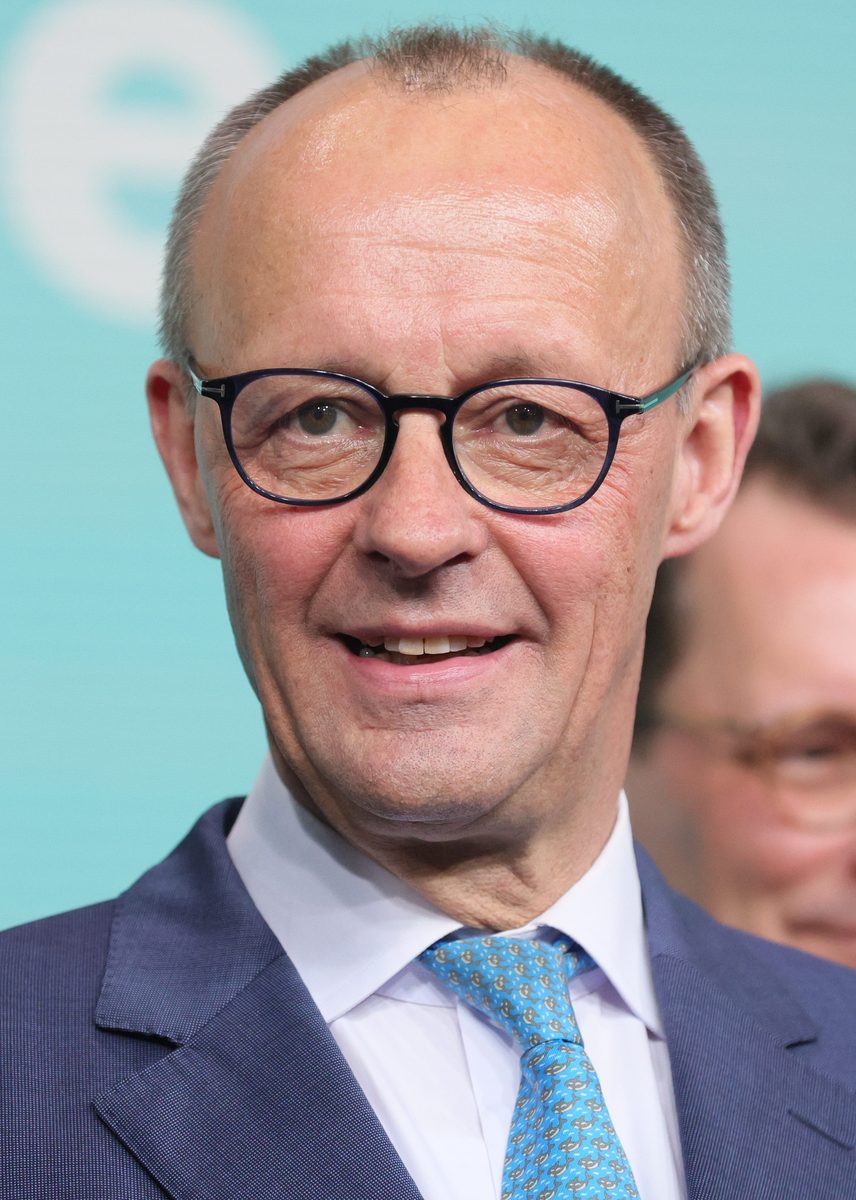 Tokajew und Merz wollen Wirtschaftsbeziehungen vertiefen