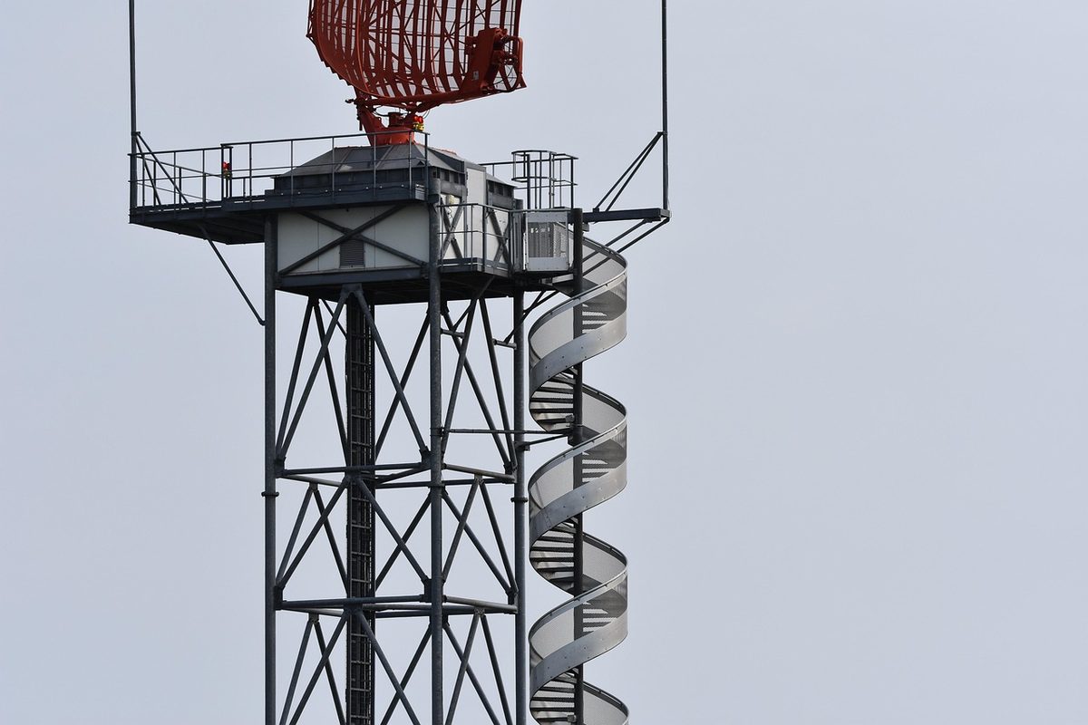 Neue Drohnen-Erkennung an Flughäfen in Nordrhein-Westfalen gestartet