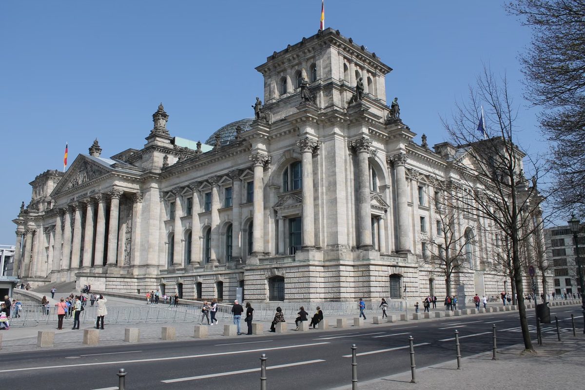 Spritpreise in Deutschland erreichen neue Höchststände