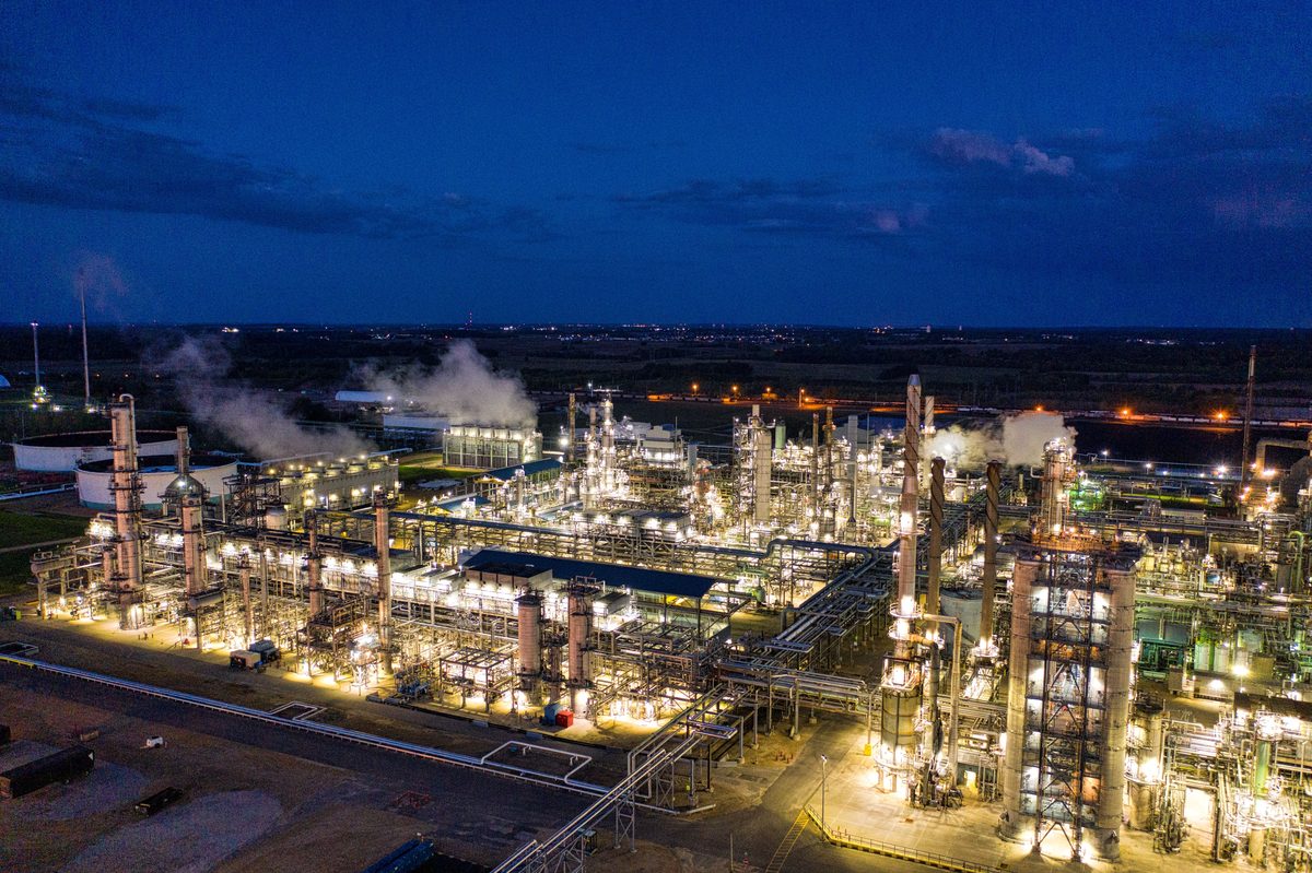 Ukraine kündigt verstärkte Angriffe auf russische Ölraffinerien an