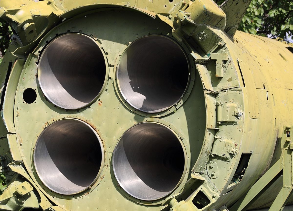 Huthi greifen Saudi-Arabien mit ballistischen Raketen an