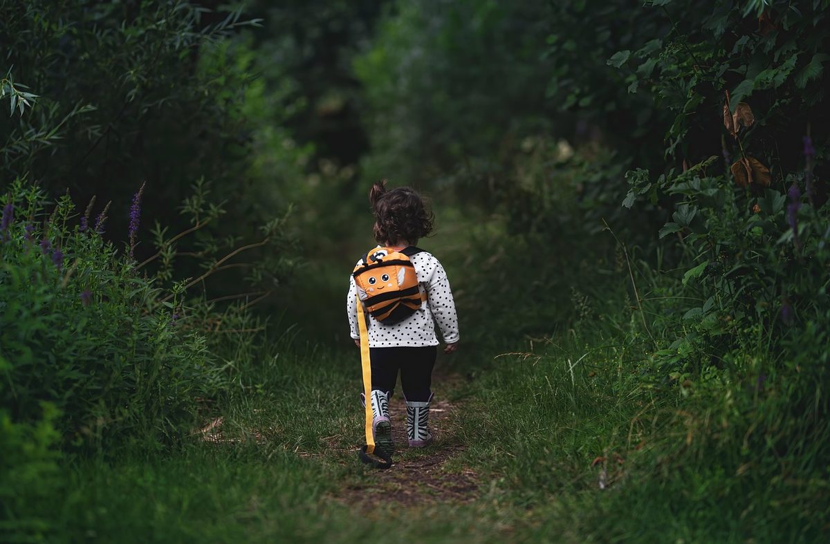 UN warnt vor Gewalt gegen alleinreisende Kinder auf Fluchtrouten