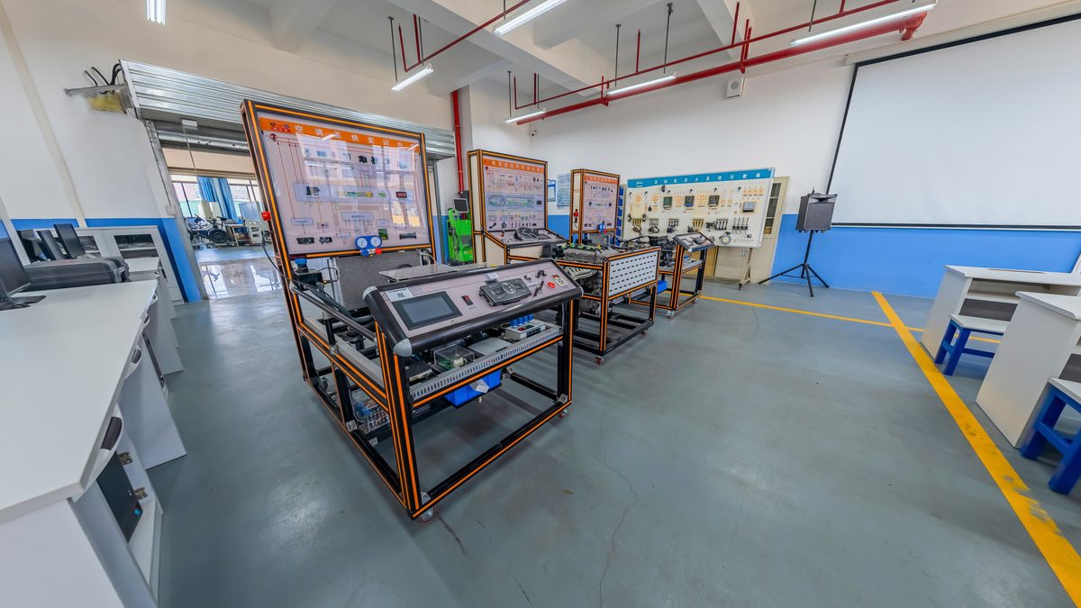 Neue digitale Tools setzen Lehrbetriebe unter Druck
