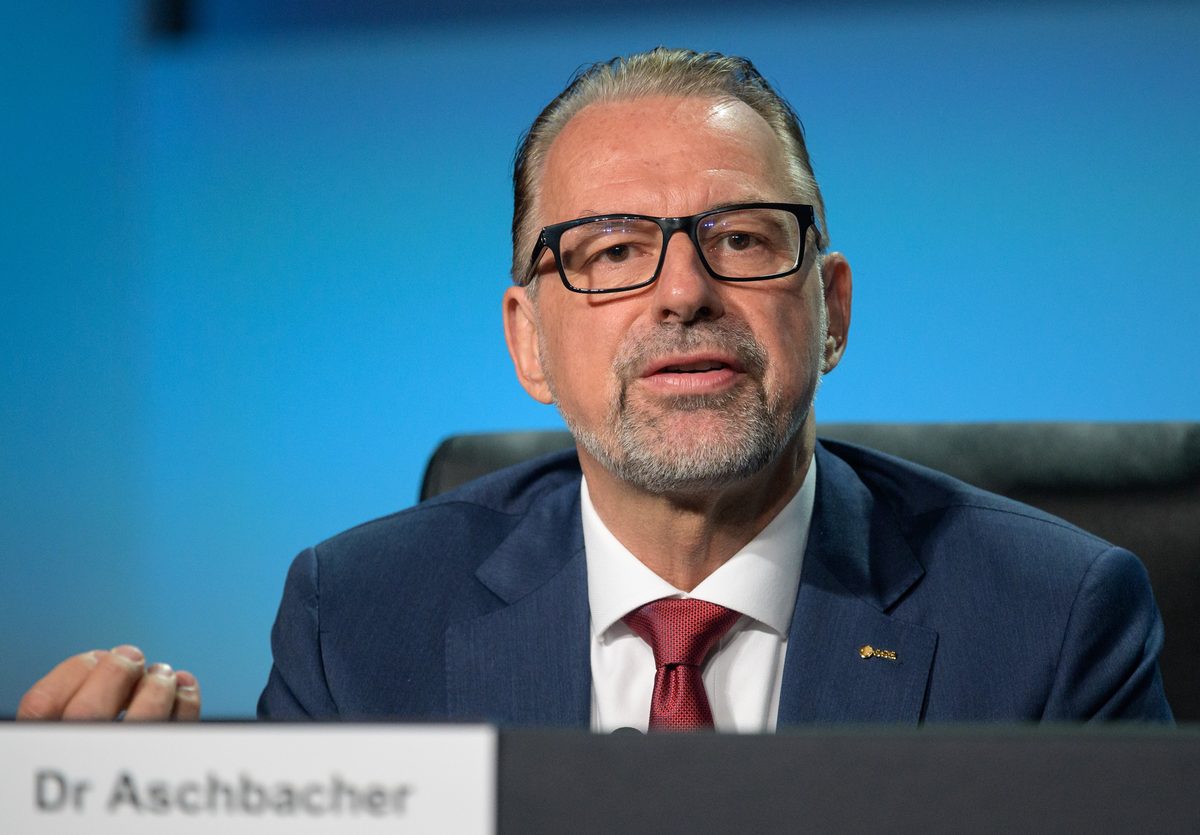 Aschbacher erarbeitet Konzept für europäische Missionen im Erdorbit