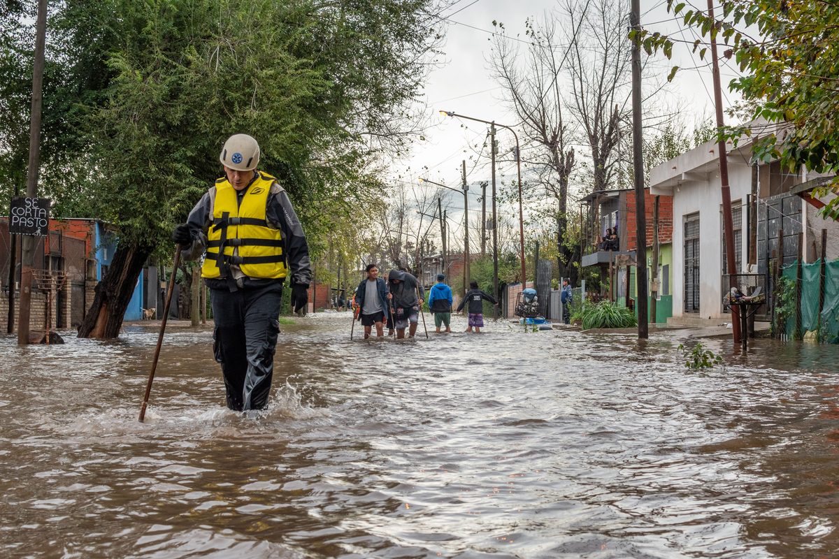 El-Niño-Regen lässt Flüsse in Argentinien, Paraguay und Uruguay über die Ufer treten