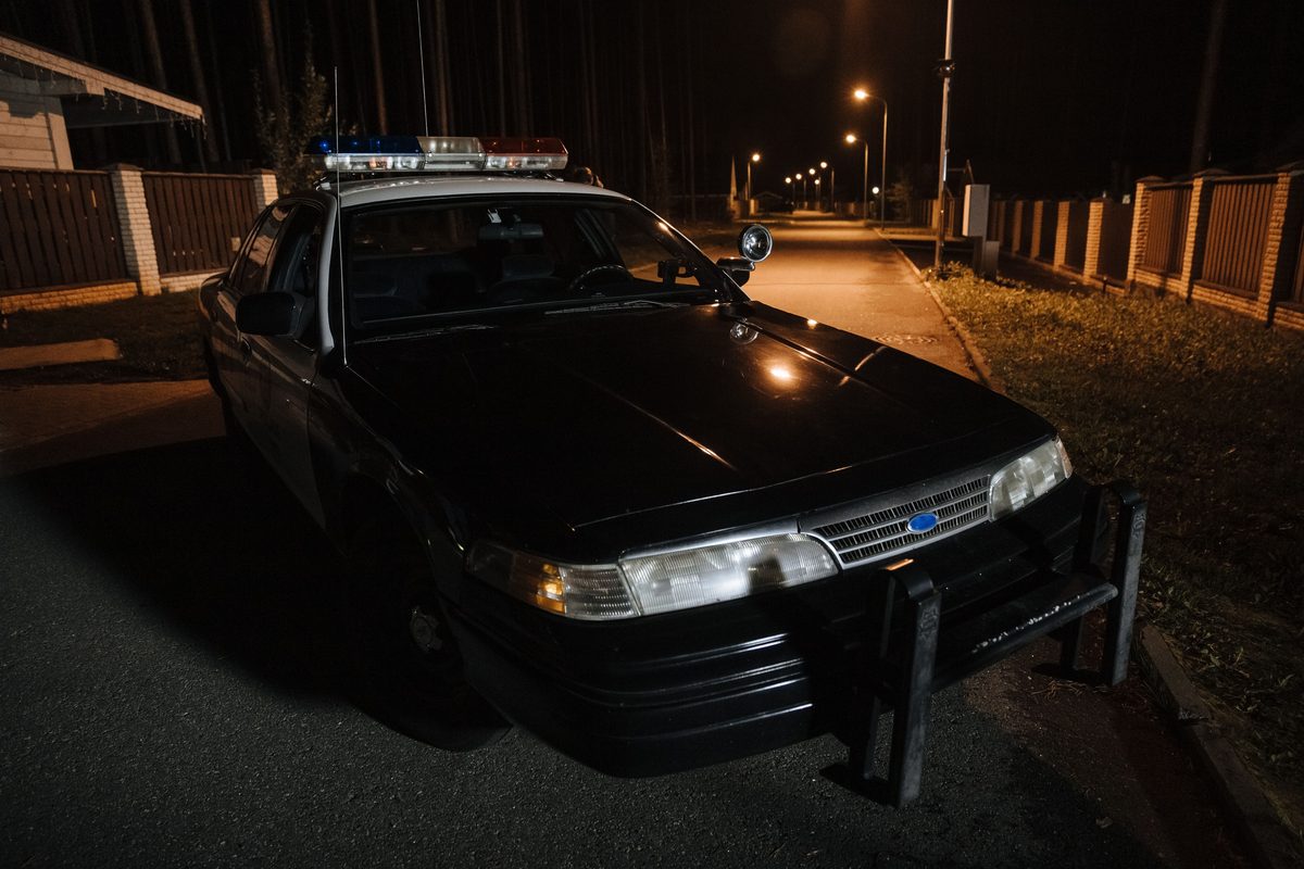 Zwei Männer sollen bei Verfolgungsfahrt auf Polizisten geschossen haben