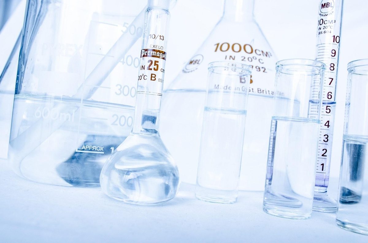 Roche friert Deutschland-Investitionen ein und kritisiert die Bundesregierung