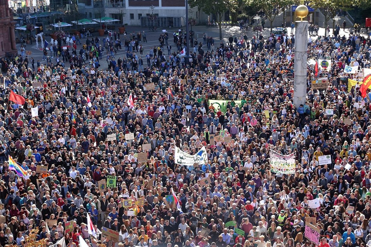 Proteste über Lebenshaltungskosten erfassen mehrere Länder Europas