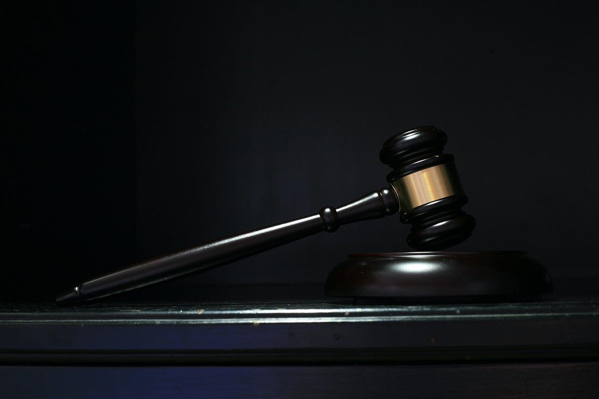 Zweijährige Haft für Serienbetrüger, der 134 Menschen um Geld brachte