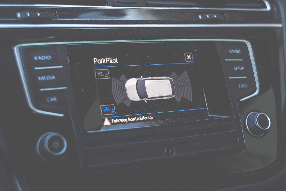 ADAC-Test: Notbremsassistenten versagen oft bei reflektierender Kleidung