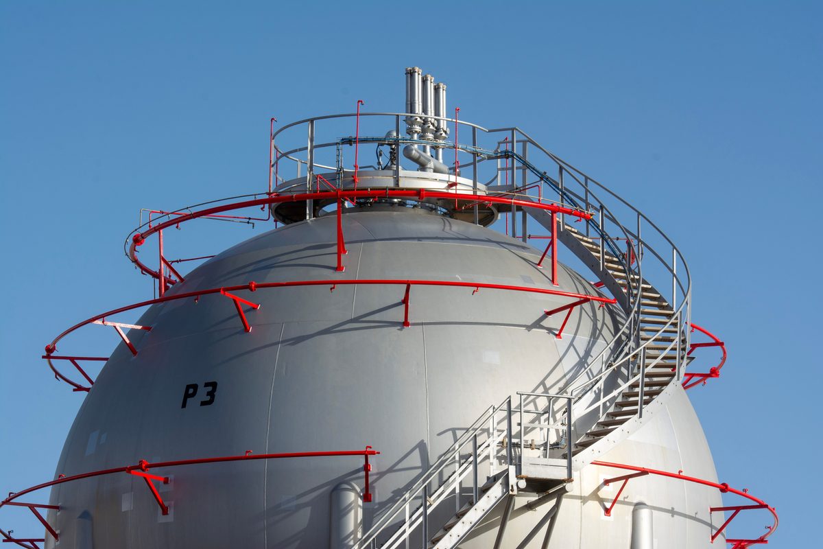 Deutschlands Gasspeicher gehen mit Rekordtiefstand in den Winter
