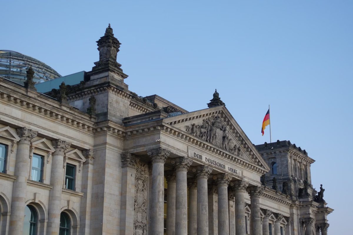 Neue Fragen zur Maskenbeschaffung des Bundes im Jahr 2020