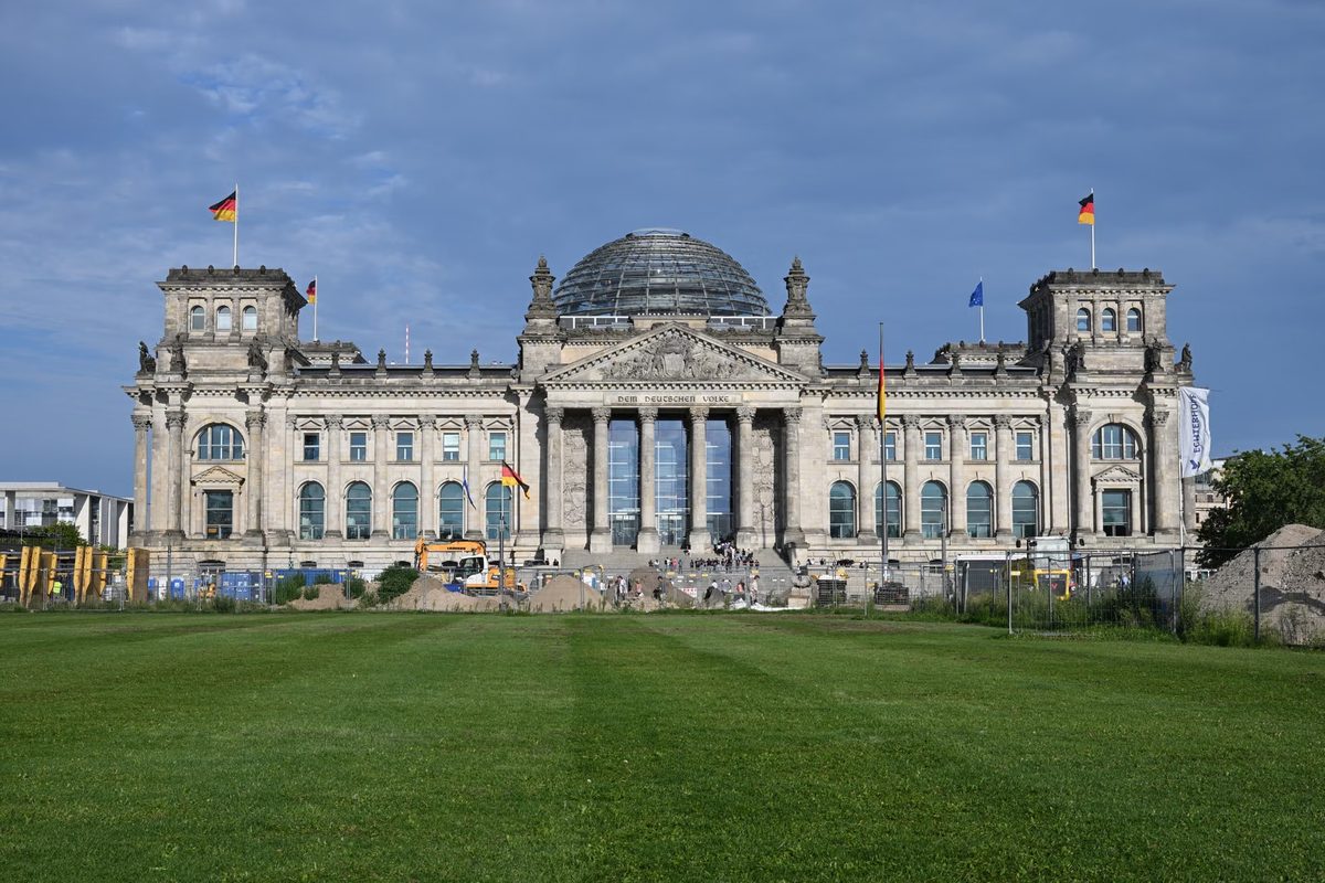 Reiche schlägt vorübergehende Senkung der Mehrwertsteuer auf Kraftstoffe vor